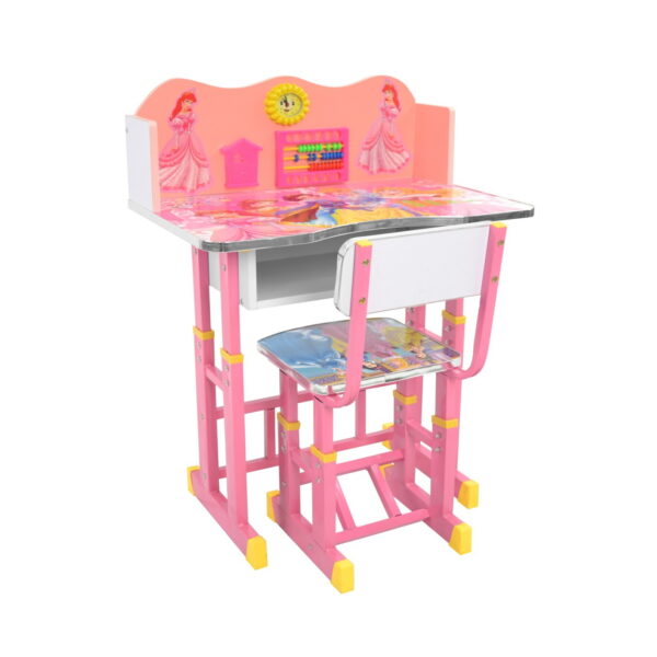 Children’s Desk Set Da-27 Princesses Discover the Da-27 Princesses Kids Desk Set, perfect for decorating your little ones' room! The adjustable table and chair, featuring a vibrant design and cartoon motifs, stimulate creativity and learning. Protect the floor with silicone feet. Assembly is easy!