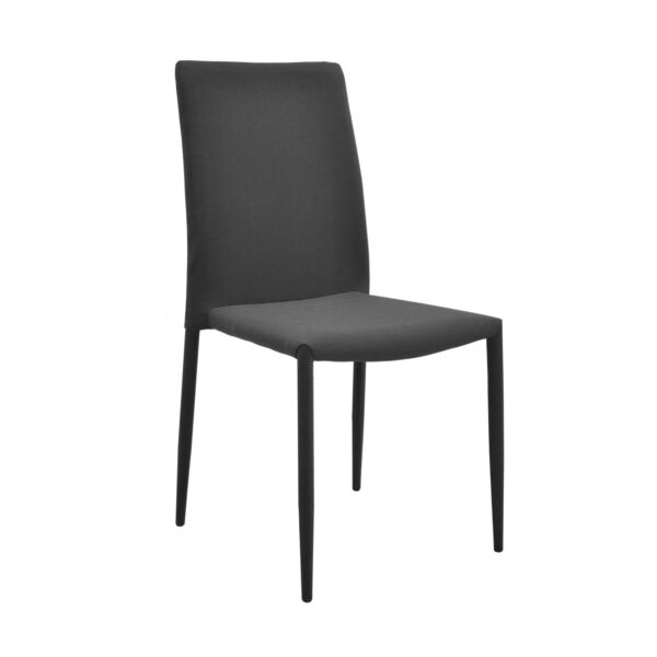 Scaun Tango Black Descoperă scaunul modern Tango Black, unitar în eleganță și simplitate, ideal pentru bucătării și sufragerii. Cadrul din metal asigură stabilitate, iar picioarele cu dopuri de plastic protejează pardoseala. Ușor de întreținut și stocabil, Tango aduce stil oricărui spațiu.