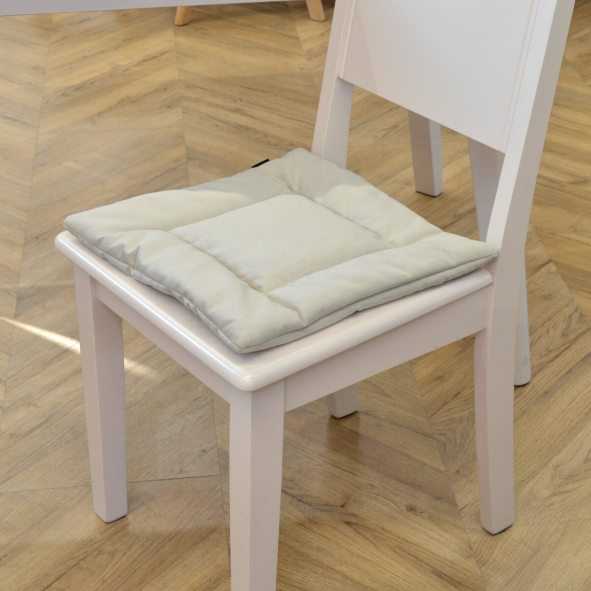 Cushion Chair - Image 5