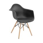 Fly Black Chair Discover the Fly Black chair, perfect for modern kitchens! Made from durable plastic with wooden legs, this chair combines style with comfort. Available in various colors, it is perfect for adding a warm touch to your space. Easy to clean, the Fly is the ideal choice for family meals.