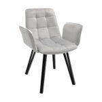 Scaun Dc-18 Grey Transformă-ți bucătăria cu scaunul DC-18 în nuanța gri, elegant și confortabil. Realizat din placaj și catifea, cu picioare metalice rezistente. Alege stilul ideal pentru tine dintr-o gamă variată de culori!