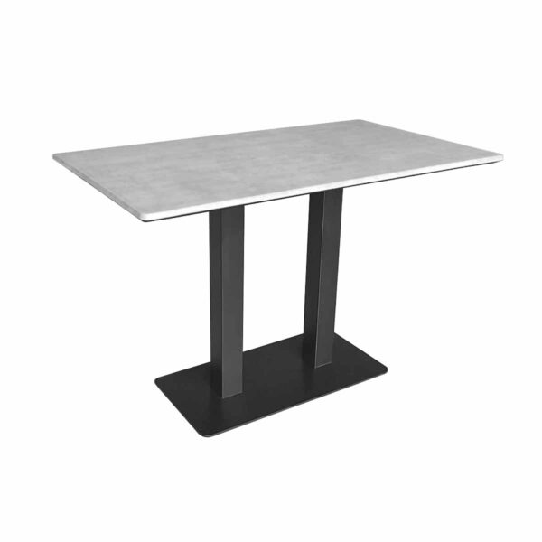Стол HORECA DOUBLE Werzalit Cement 120×70 Стол HORECA DOUBLE Werzalit Cement 120x70 – идеальный выбор для кафе и ресторанов. Устойчивый к погодным условиям и царапинам, с металлическим каркасом, легко очищается. Подходит для использования на террасах и в саду. Размеры: 120x70 см.