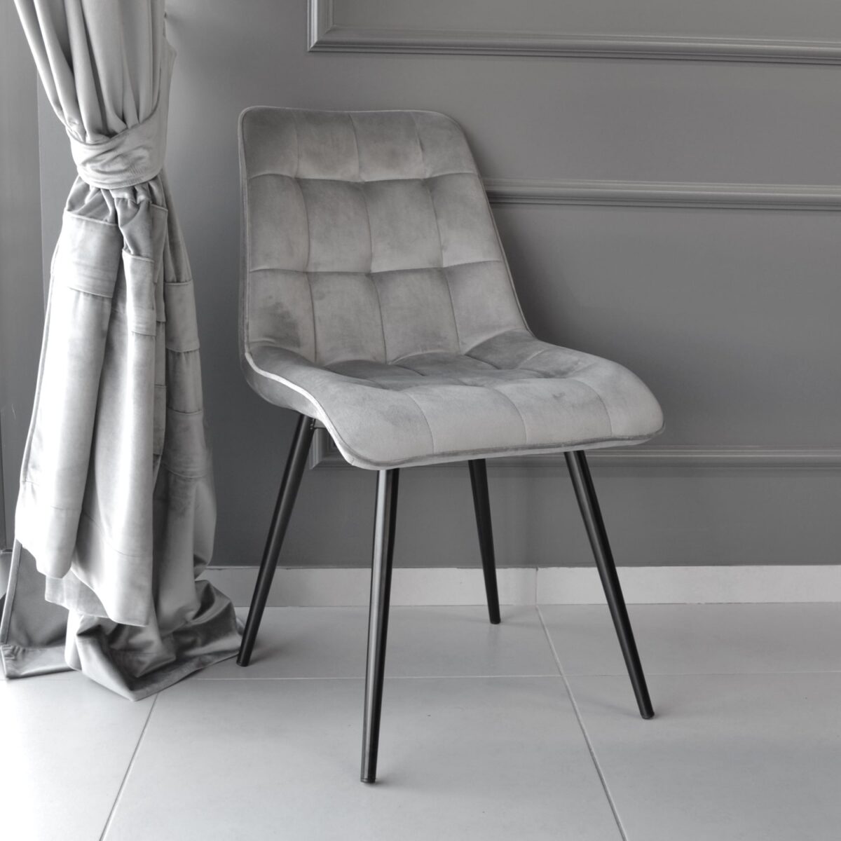 Capella (Hlr22) Velvet Grey + Black Legs Chair - Image 3
