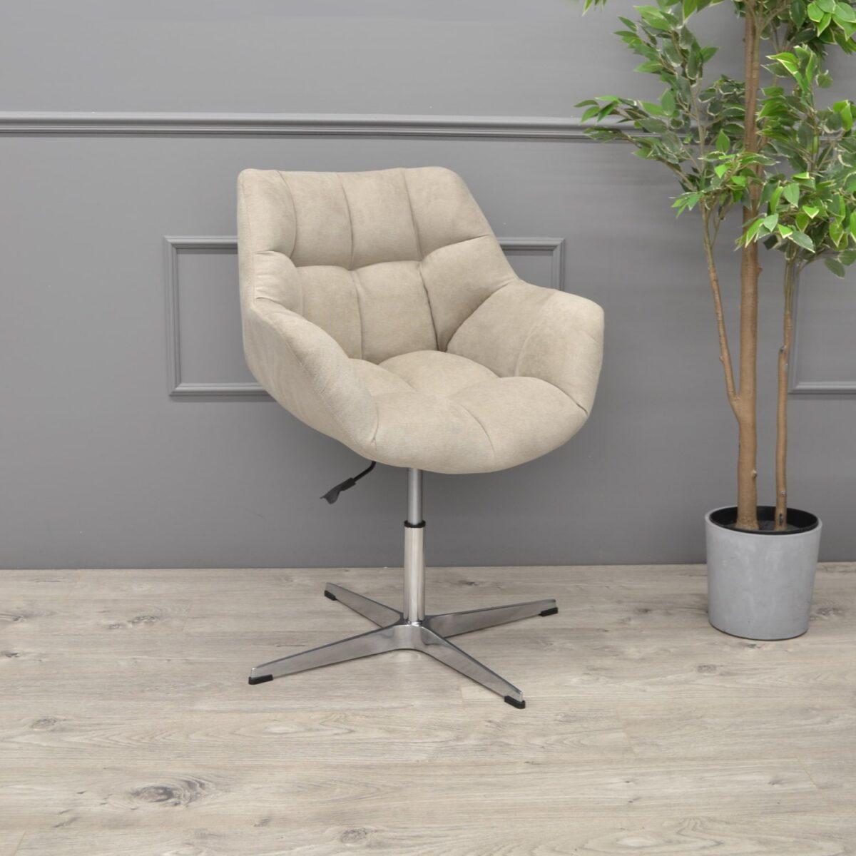 VENSAN Plus Cross Soro 23 Armchair - Image 4