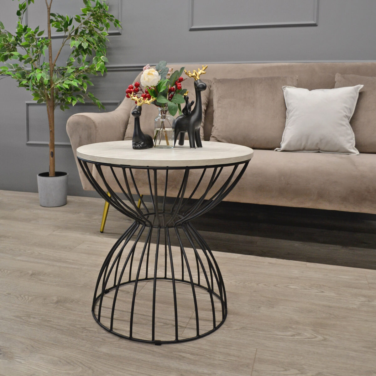 GLORIOUS 3-Seater Sofa Light Brown - Image 4