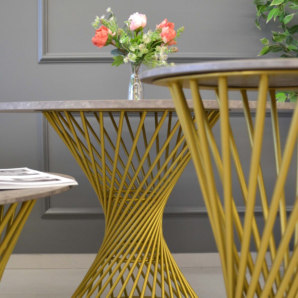 FELICIA Table Cleaf + Golden Leg ∅100 - Image 6