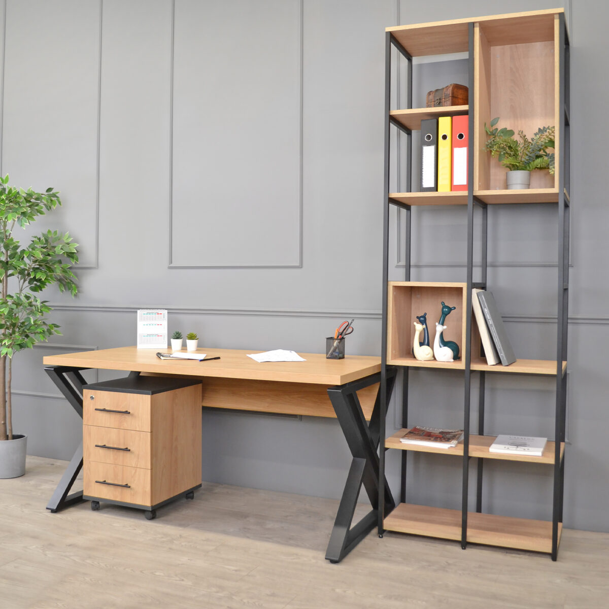 Sparta Desk Table - Image 5