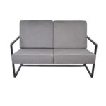 Milton Dark Grey Sofa Discover the elegance and comfort of the Milton Dark Grey sofa! Made from plywood and polyurethane foam, it brings a breath of fresh air to any space. With a modern design and customization options, it is the ideal choice for an office or living room. Invest in quality and style!