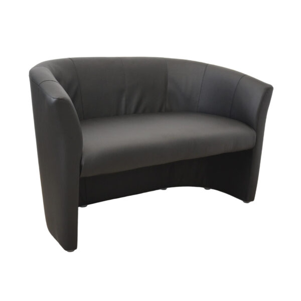 Club Duo Eco 30 Black Sofa Discover the comfort of the Club Duo Eco 30 Black Sofa, ideal for any interior. Upholstered in pleasant eco-leather, it features a metal structure and polyurethane foam for maximum relaxation. The painted metal legs protect the floor. Perfect for the office or home!