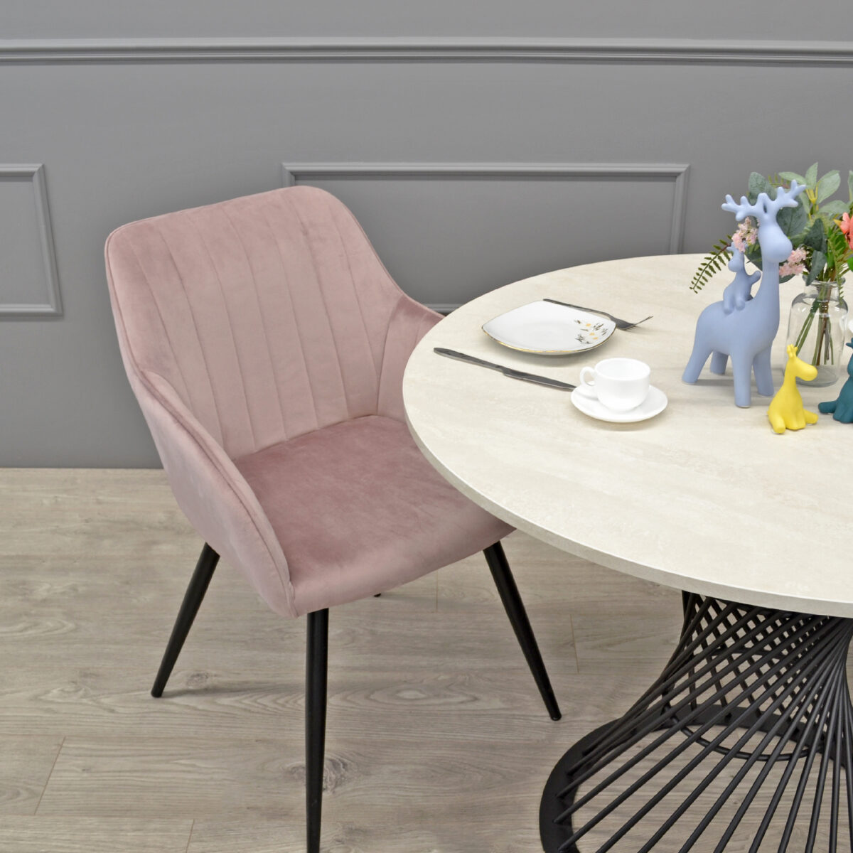 FELICIA Table Silk + Black Leg Ø100 - Image 5
