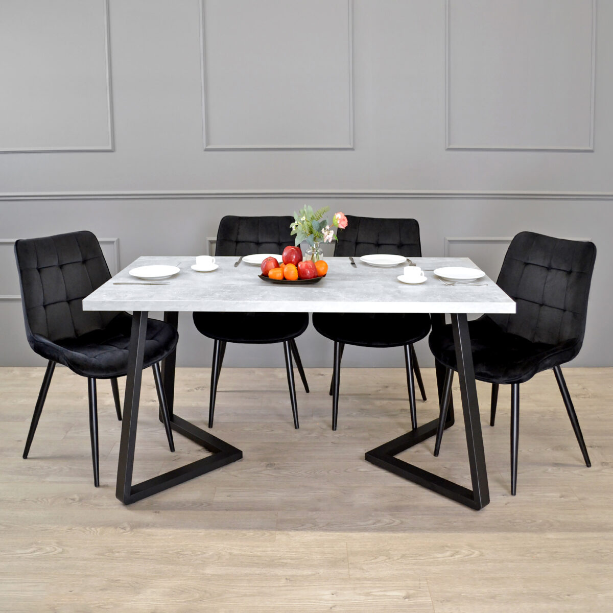 FRIDA Table Concrete + Black Legs 150×80 - Image 2