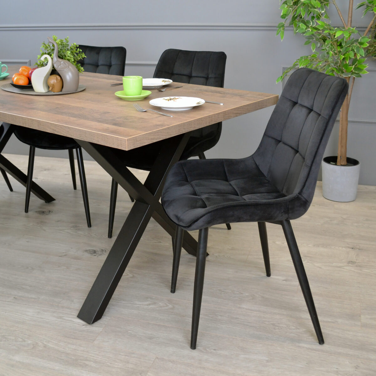 HANS Chair (Hlr66) Velvet Black + Black Legs - Image 5