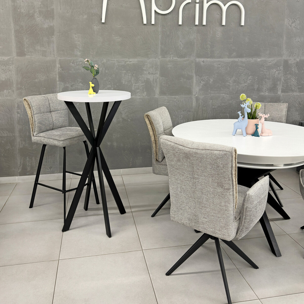 NOVA Extendable Table White Black + Black Leg - Image 4