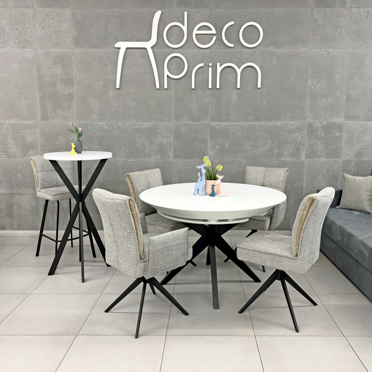 NOVA Extendable Table White Black + Black Leg - Image 5
