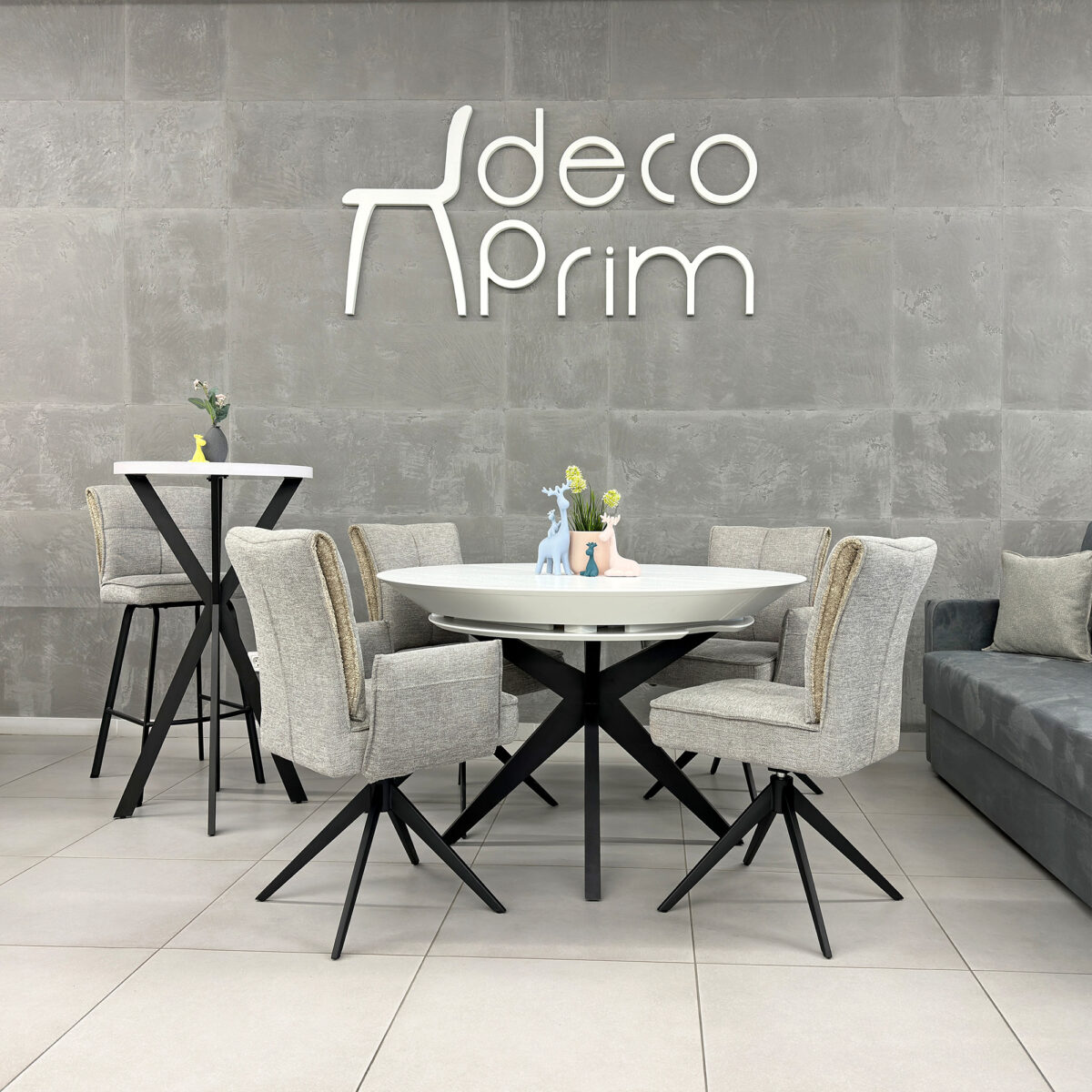 NOVA Extendable Table White Black + Black Leg - Image 2