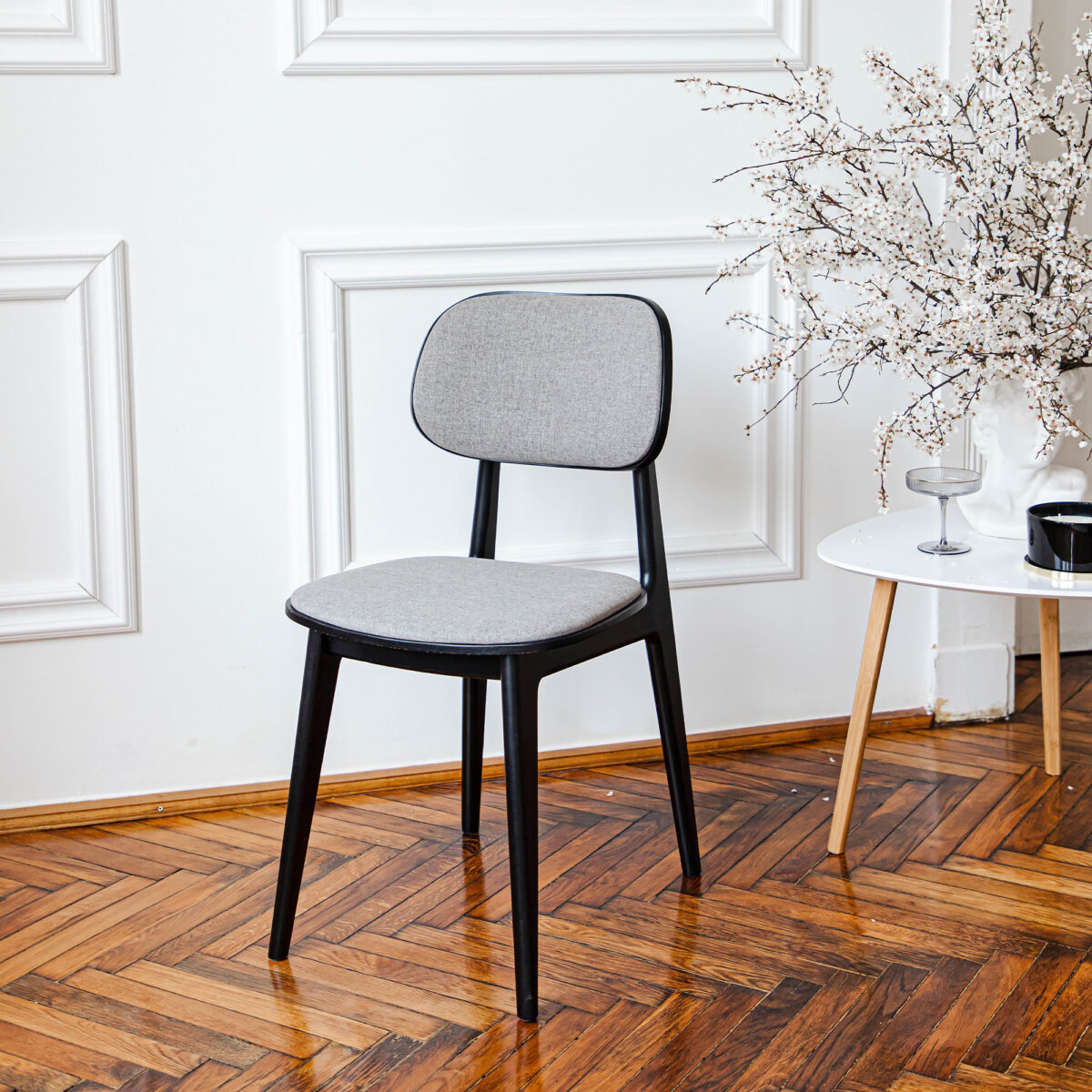 LULA Chair Fabric (Rush 93) + Black Legs - Image 6